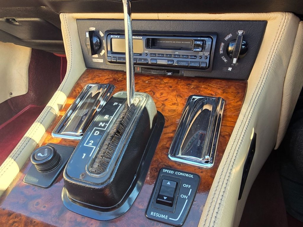 Used Jaguar XJS 1989 for sale - 77904649: Photo 25