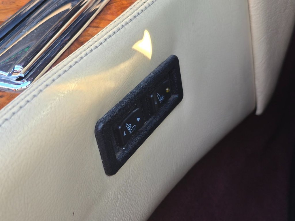 Used Jaguar XJS 1989 for sale - 77904649: Photo 27