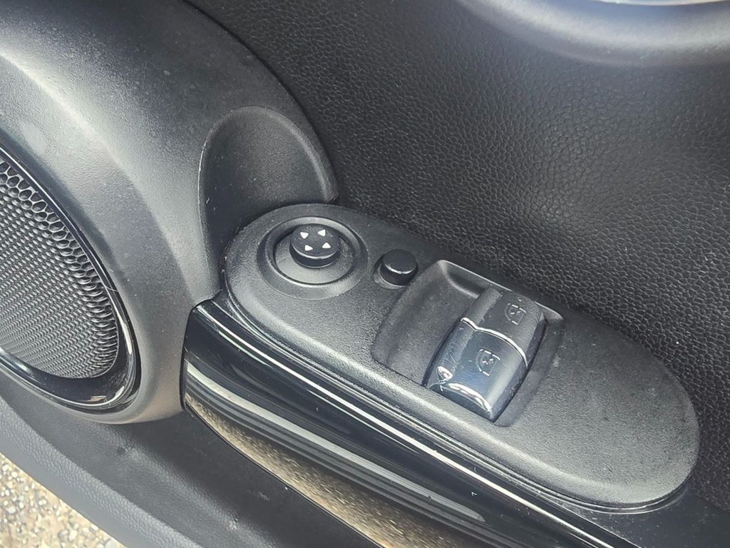 Used MINI Hatch 2020 for sale - 76470618: Photo 15