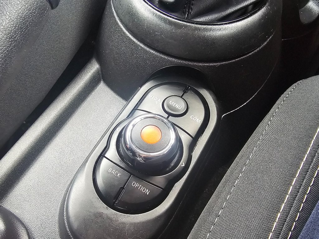 Used MINI Hatch 2020 for sale - 76470618: Photo 16