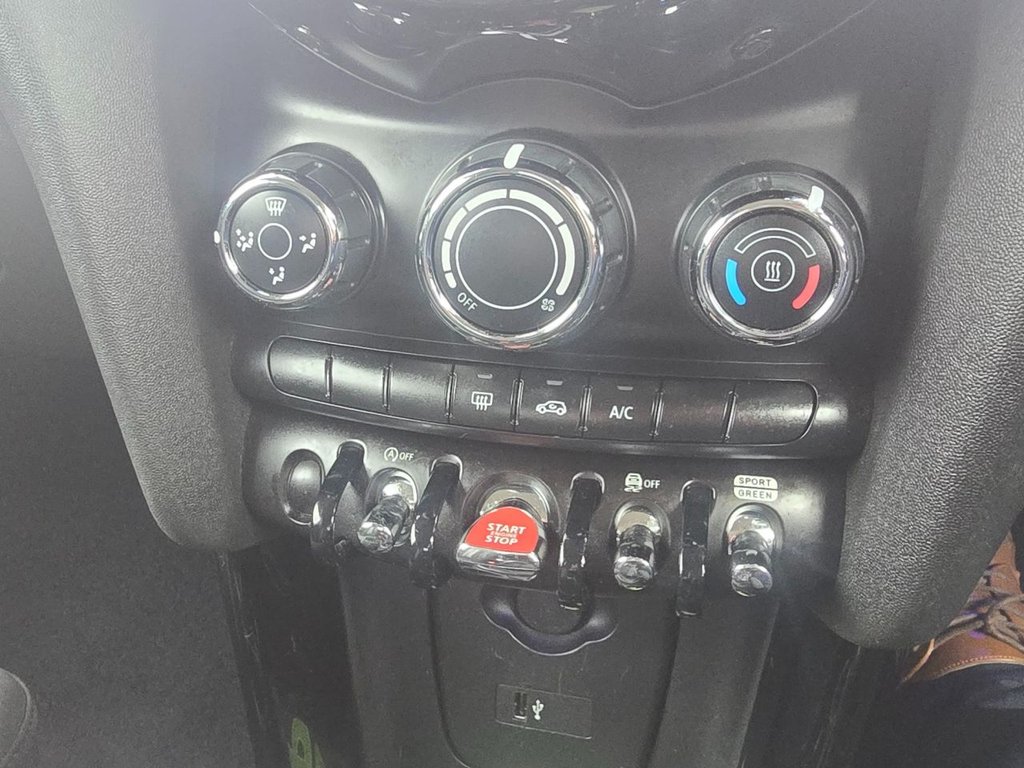 Used MINI Hatch 2020 for sale - 76470618: Photo 17