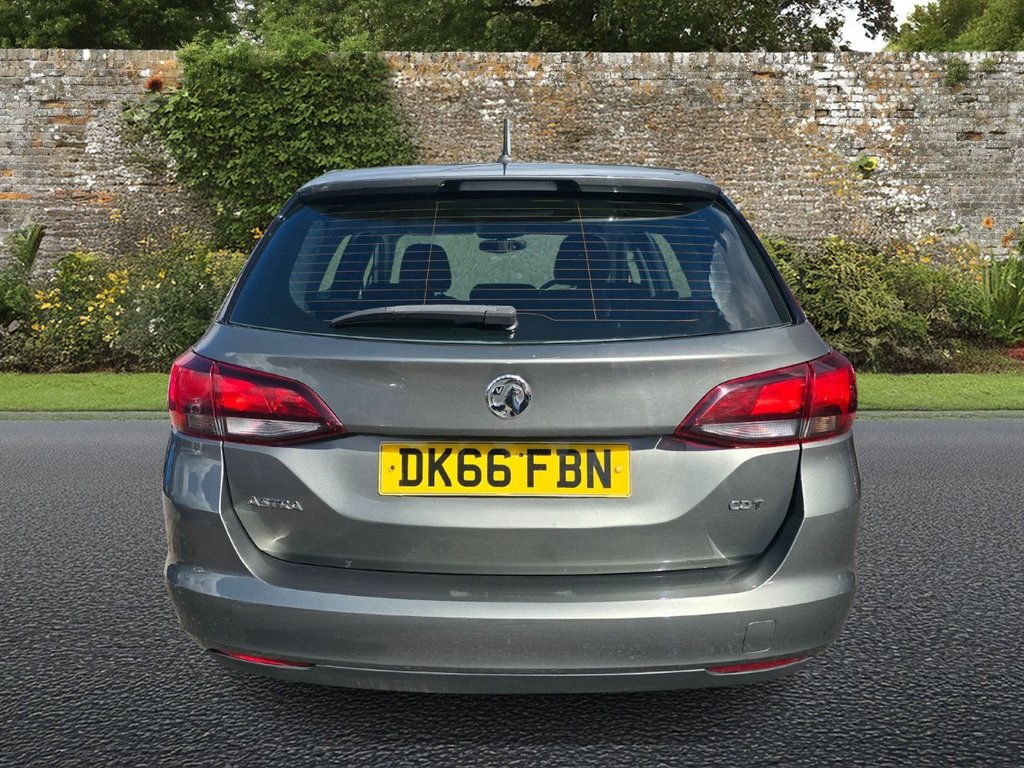 Used Vauxhall Astra 2022 for sale - 76724236: Photo 5