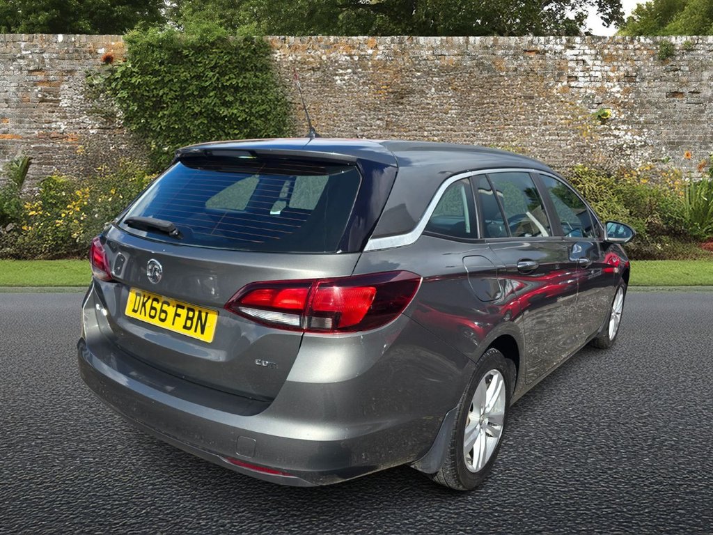 Used Vauxhall Astra 2022 for sale - 76724236: Photo 6
