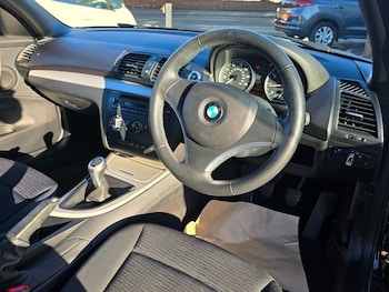 Used BMW 1 Series 2011 for sale - 75444458: Photo