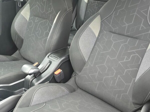 Used Peugeot 2008 2017 for sale - 76068371: Photo 10
