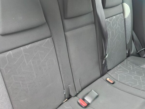 Used Peugeot 2008 2017 for sale - 76068371: Photo 11