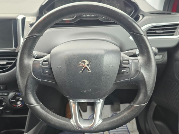 Used Peugeot 2008 2017 for sale - 76068371: Photo 17