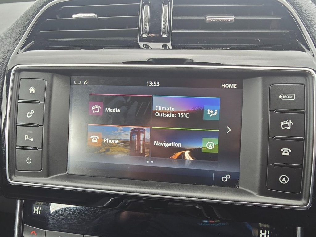 Used Jaguar XE 2016 for sale - 76416945: Photo 18