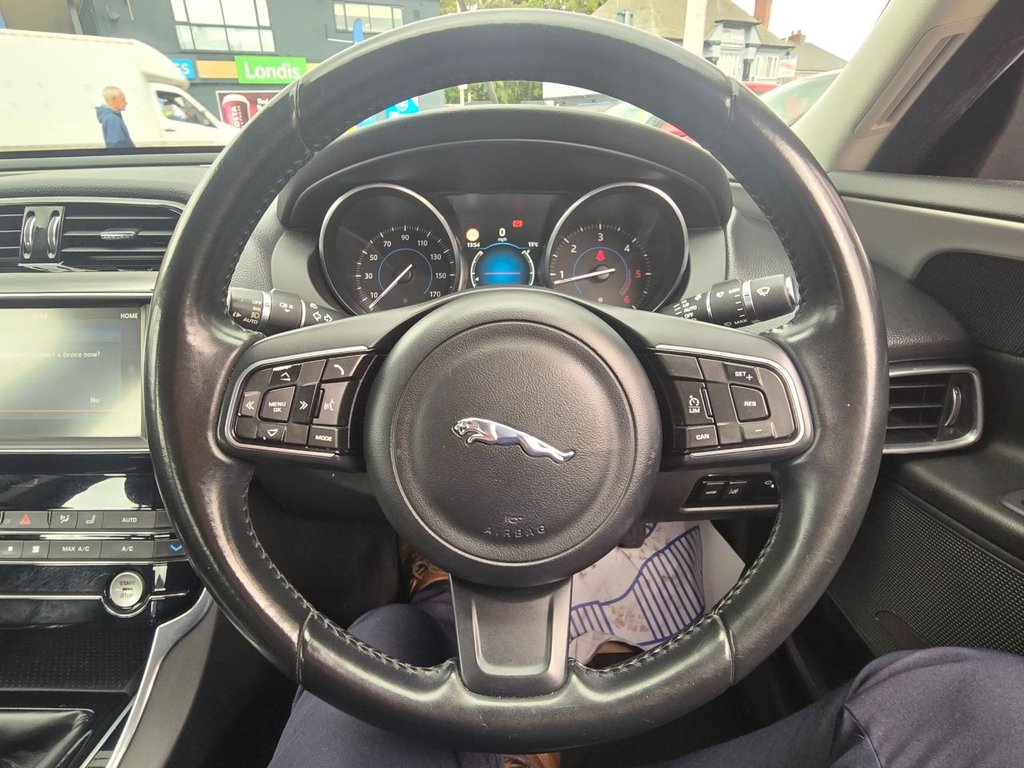 Used Jaguar XE 2016 for sale - 76416945: Photo 22