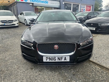 Used Jaguar XE 2016 for sale - 76416945: Photo