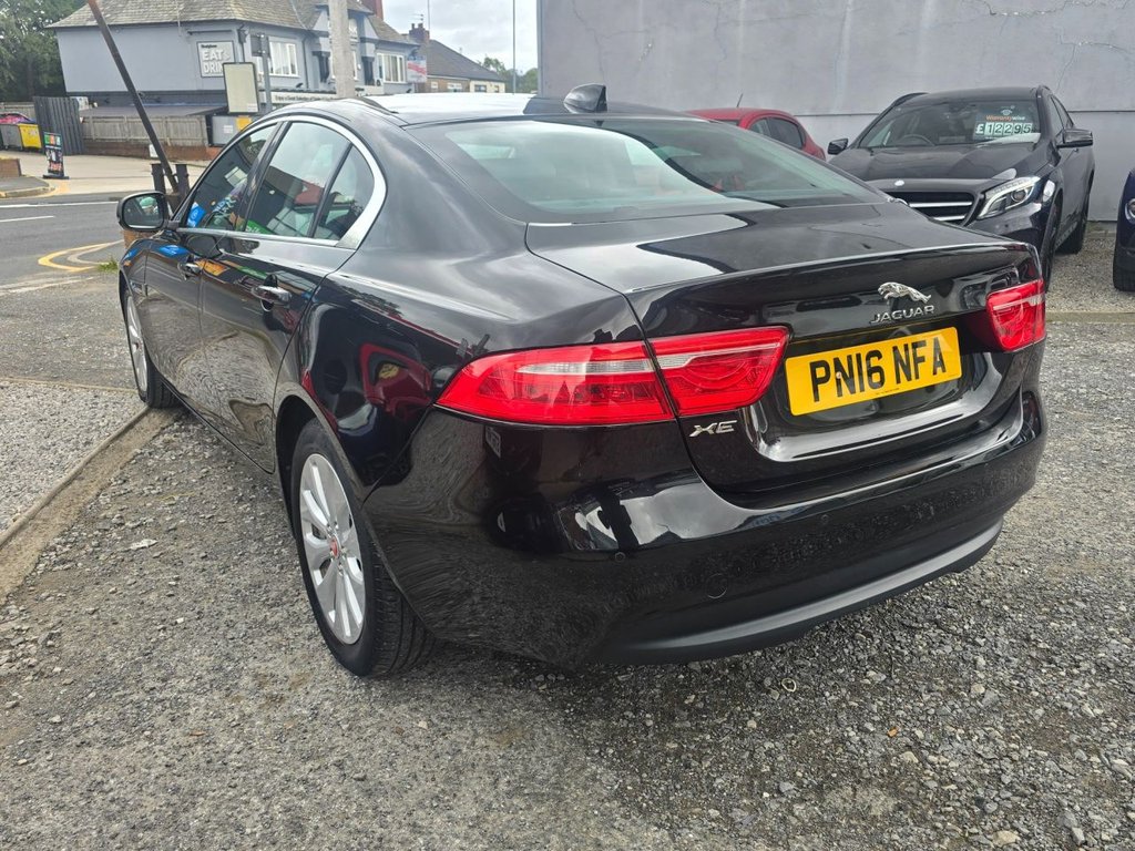 Used Jaguar XE 2016 for sale - 76416945: Photo 4