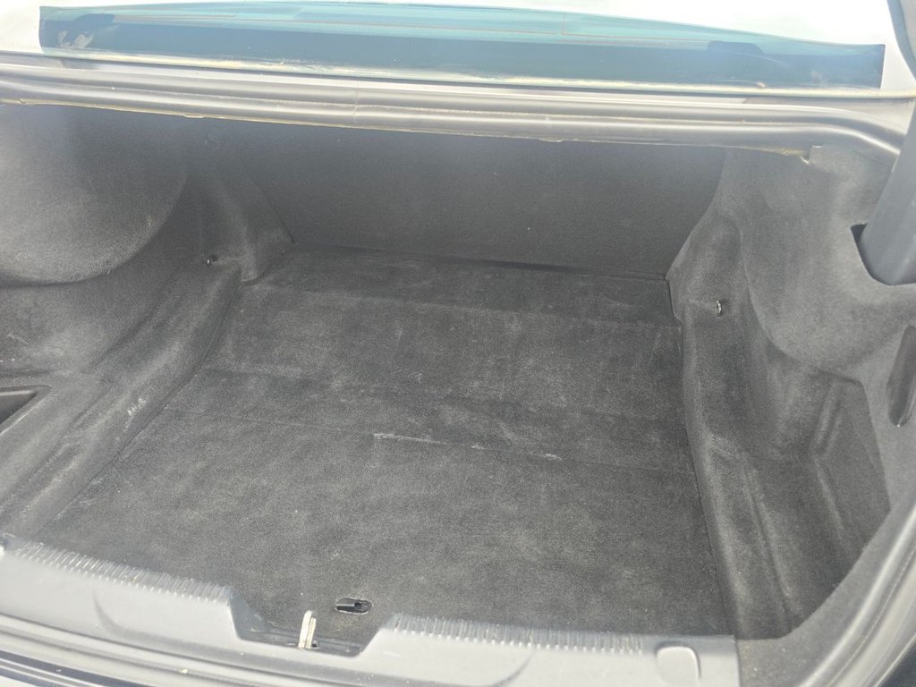 Used Jaguar XE 2016 for sale - 76416945: Photo 7