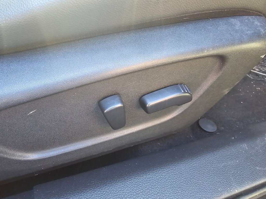 Used Nissan Qashqai 2015 for sale - 77275848: Photo 14