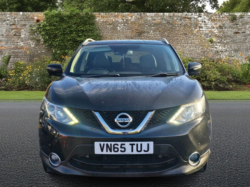 Used Nissan Qashqai 2015 for sale - 77275848: Photo 2