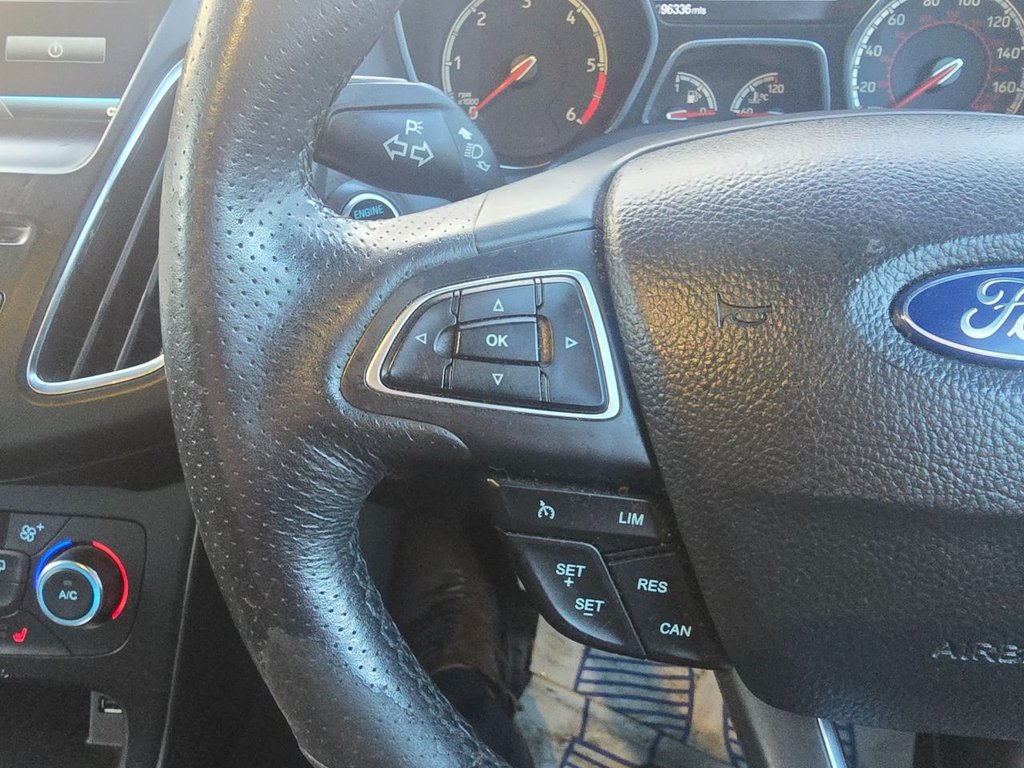 Used Ford Focus 2015 for sale - 76725069: Photo 22