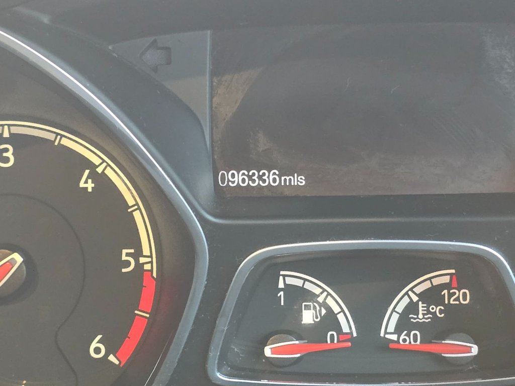 Used Ford Focus 2015 for sale - 76725069: Photo 24