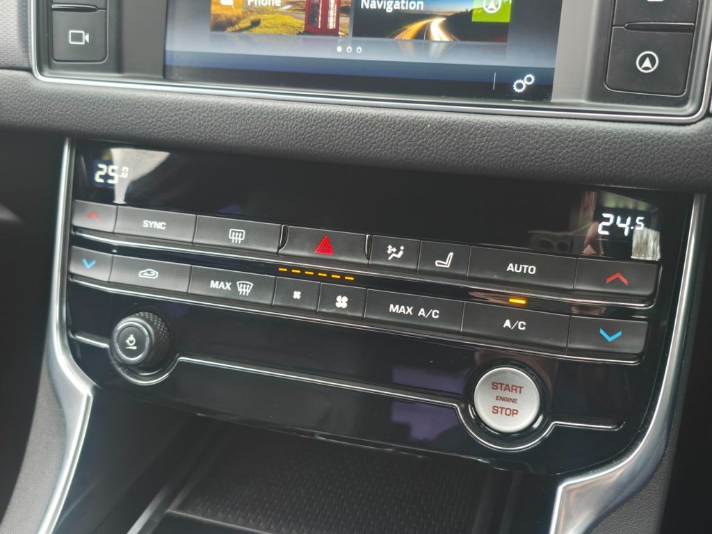 Used Jaguar XF 2017 for sale - 76546689: Photo 16