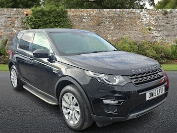 Used Land Rover Discovery Sport 2015 for sale - 78002363: Photo