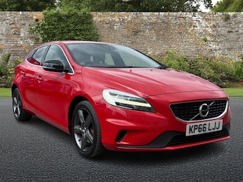 Used Volvo V40 2016 for sale - 78930445: Photo