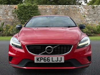 Used Volvo V40 2016 for sale - 78930445: Photo