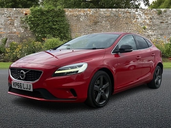 Used Volvo V40 2016 for sale - 78930445: Photo