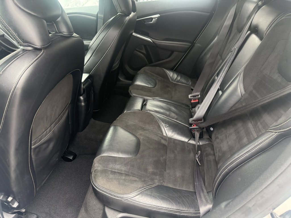 Used Volvo V40 2013 for sale - 78082598: Photo 13