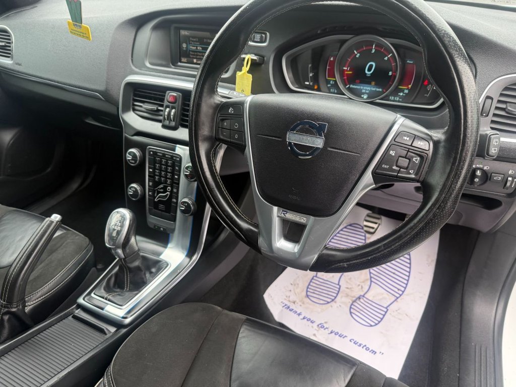 Used Volvo V40 2013 for sale - 78082598: Photo 15