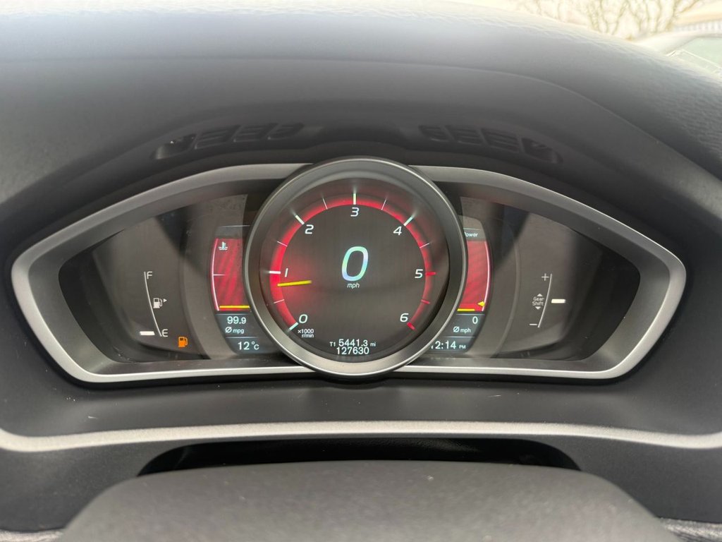 Used Volvo V40 2013 for sale - 78082598: Photo 18