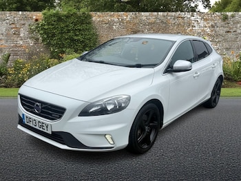 Used Volvo V40 2013 for sale - 78082598: Photo