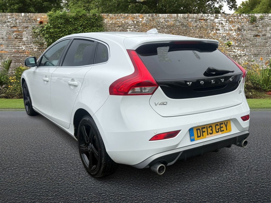 Used Volvo V40 2013 for sale - 78082598: Photo 5