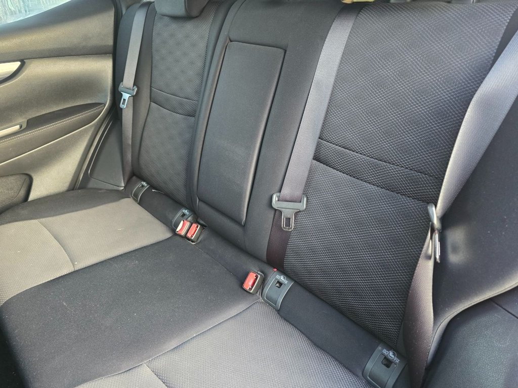 Used Nissan Qashqai 2015 for sale - 76867568: Photo 7