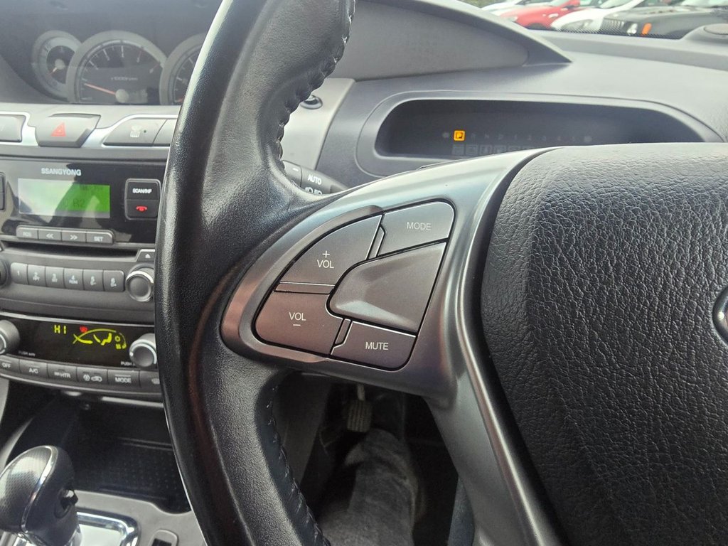 Used Ssangyong Turismo 2015 for sale - 77748051: Photo 21