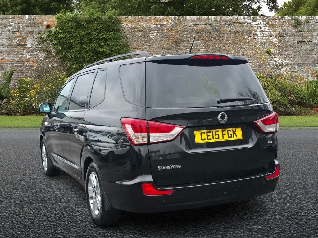 Used Ssangyong Turismo 2015 for sale - 77748051: Photo 4