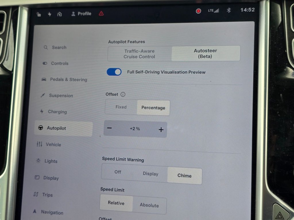 Used Tesla Model X 2017 for sale - 76048205: Photo 17