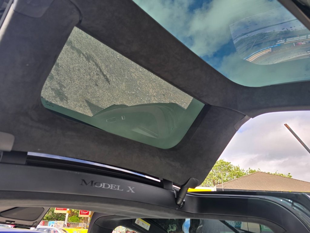Used Tesla Model X 2017 for sale - 76048205: Photo 9