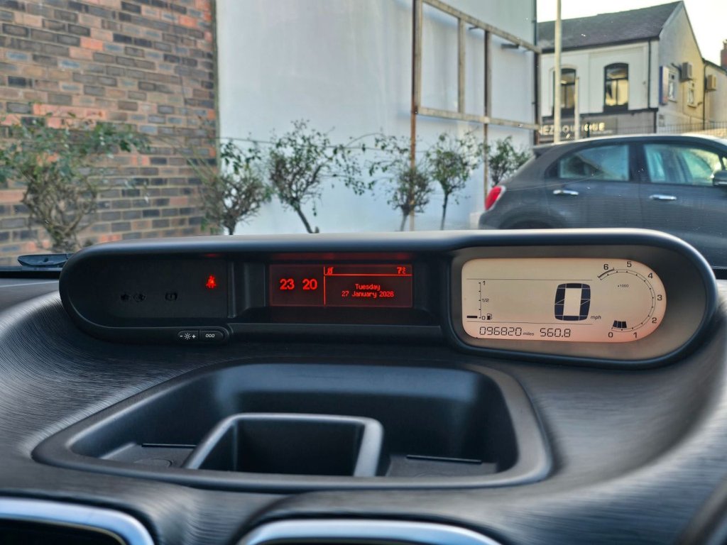 Used Citroen C3 Picasso 2017 for sale - 77276469: Photo 15