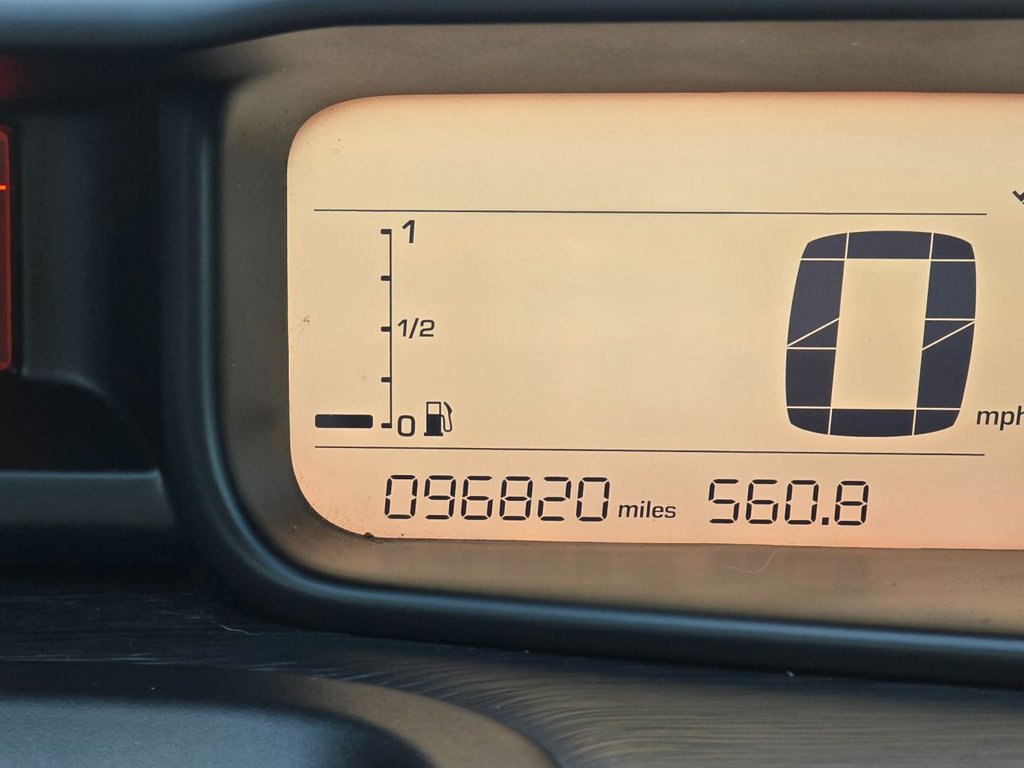 Used Citroen C3 Picasso 2017 for sale - 77276469: Photo 16