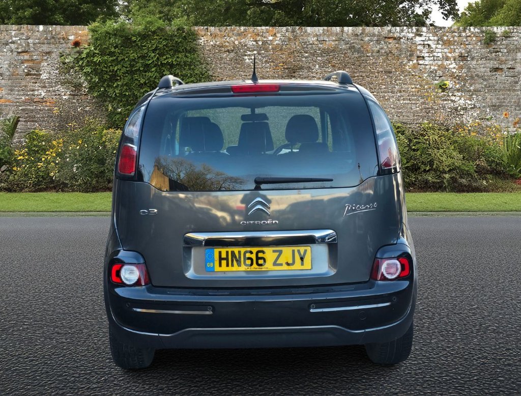 Used Citroen C3 Picasso 2017 for sale - 77276469: Photo 5
