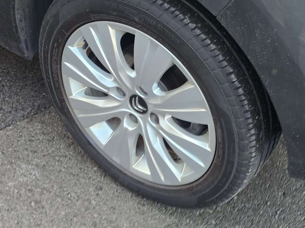 Used Citroen C3 Picasso 2017 for sale - 77276469: Photo 7