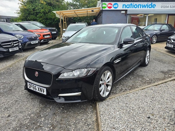 Used Jaguar XF 2017 for sale - 76068839: Photo 3