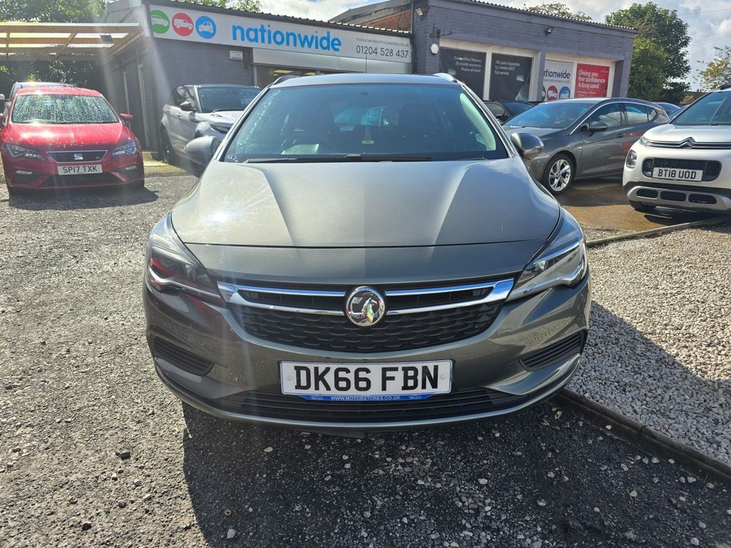 Used Vauxhall Astra 2016 for sale - 75832358: Photo 2