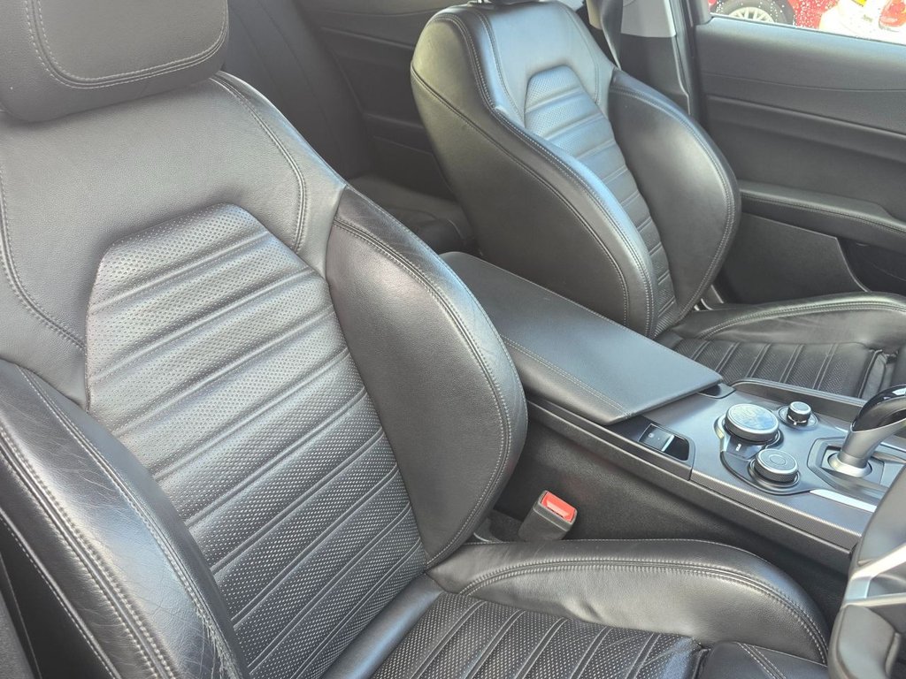 Used Alfa Romeo Giulia 2018 for sale - 76345222: Photo 14