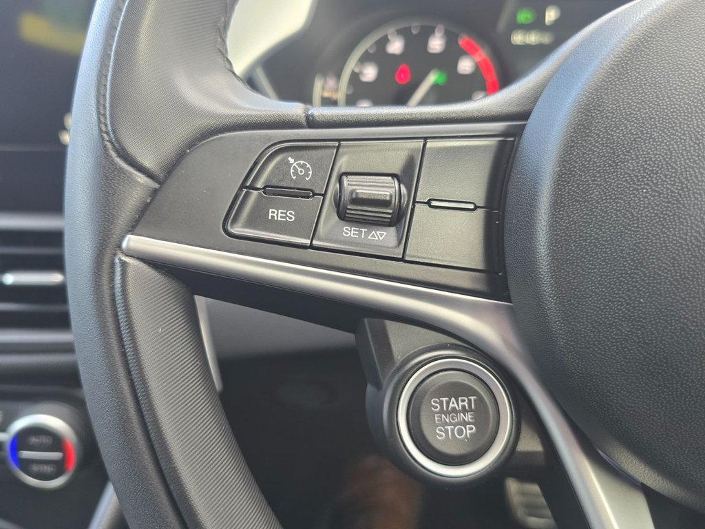 Used Alfa Romeo Giulia 2018 for sale - 76345222: Photo 25