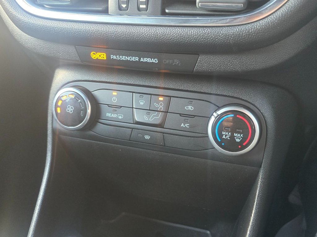 Used Ford Fiesta 2018 for sale - 77139599: Photo 16