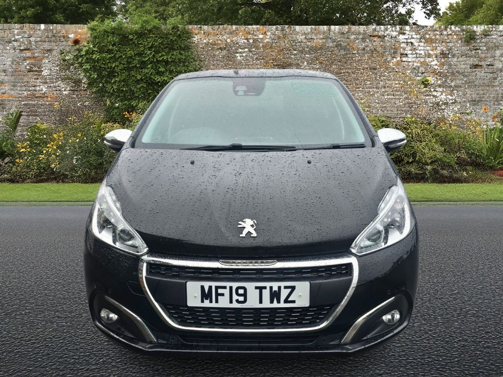 Used Peugeot 208 2019 for sale - 77276592: Photo 2