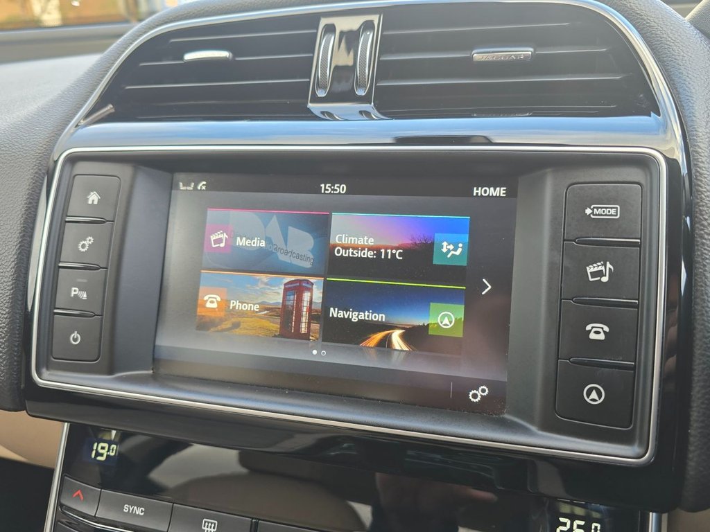 Used Jaguar XE 2016 for sale - 76356801: Photo 14