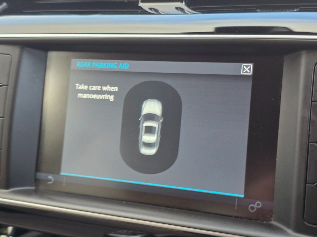 Used Jaguar XE 2016 for sale - 76356801: Photo 17