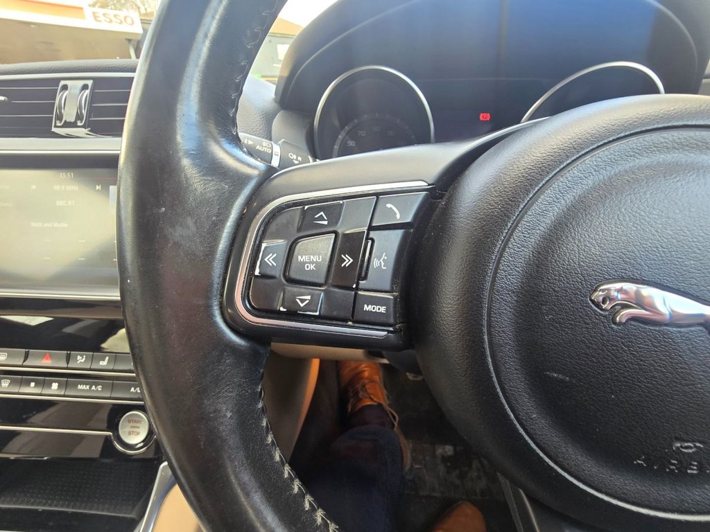 Used Jaguar XE 2016 for sale - 76356801: Photo 19