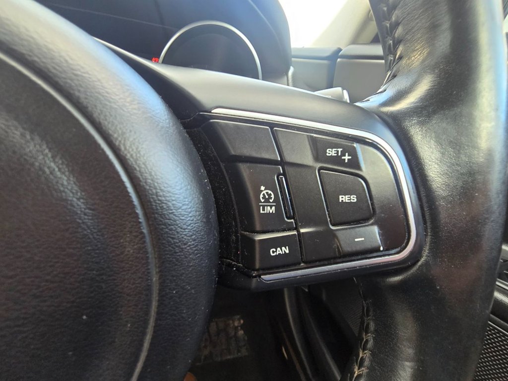 Used Jaguar XE 2016 for sale - 76356801: Photo 20