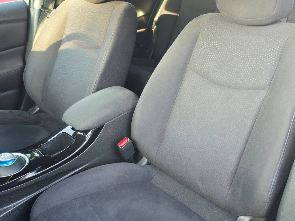 Used Nissan Leaf 2015 for sale - 77037984: Photo 10